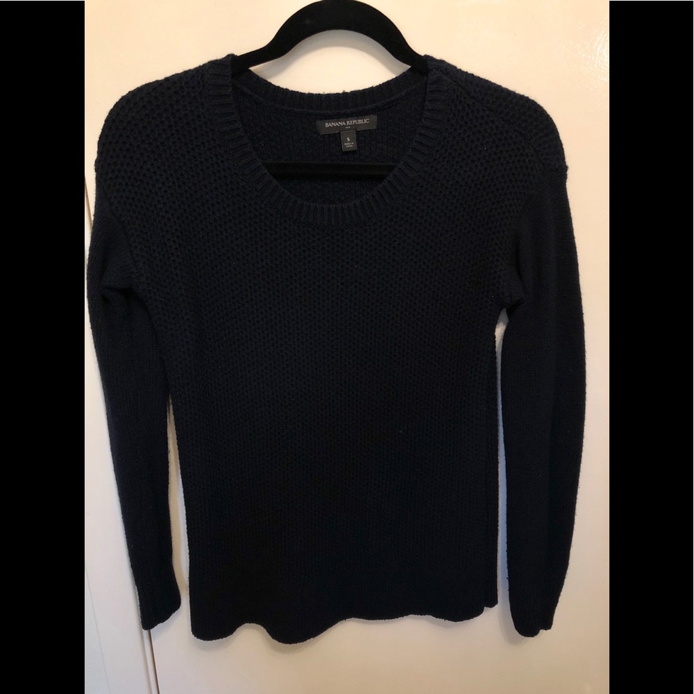 Navy Banana Republic Sweater